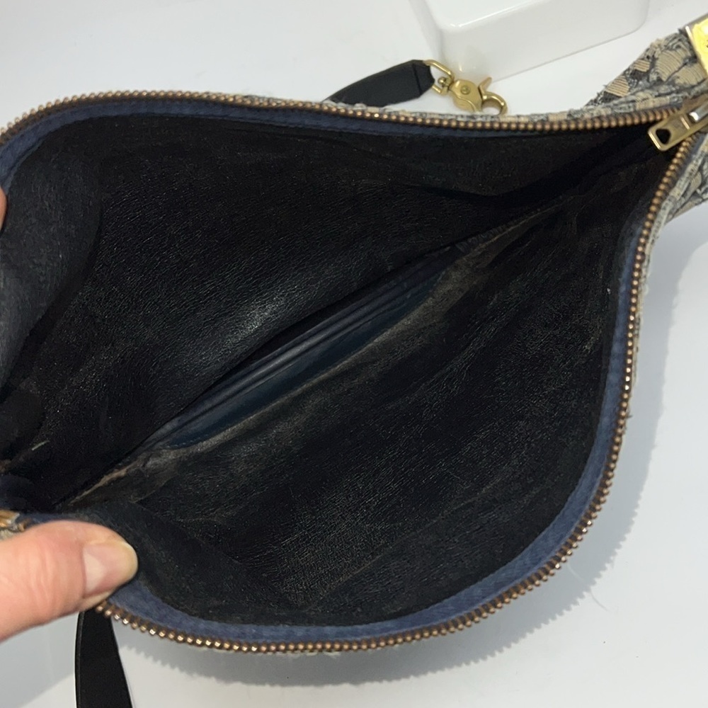 Vintage 1970’s Blue Beige Jacquard Zip Top Shoulder Crossbody Clutch Bag - Picture 13 of 16